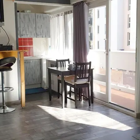 Studio Avenue Du Giffre Appartement Annemasse